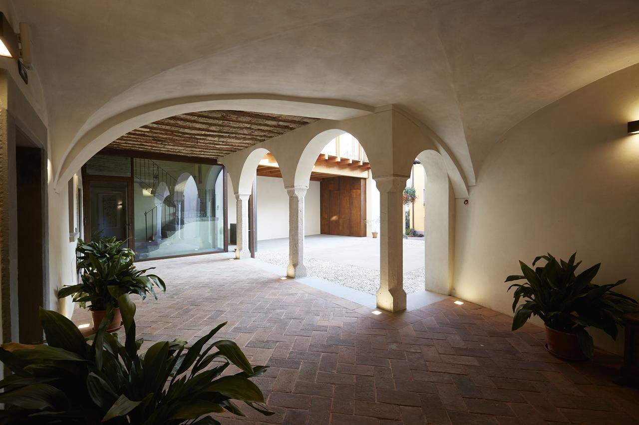 Bed and Breakfast Palazzo Eleonora Monasterolo del Castello Exteriér fotografie